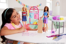 Barbie® Careers Комплект Моден дизайнер с кукла