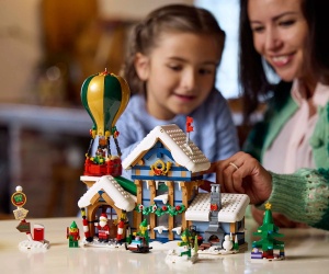 LEGO® Icons 10339 - Пощата на Дядо Коледа