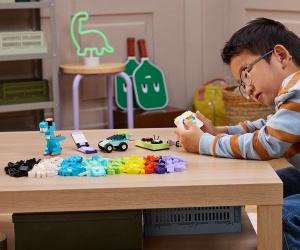 LEGO® Classic 11043 - Страхотна творческа кутия