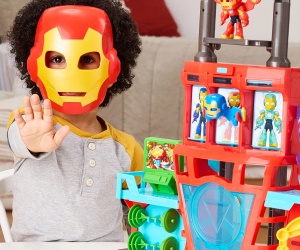 Авенджърс - Железният Човек и невероятните му приятели: Комплект с маска