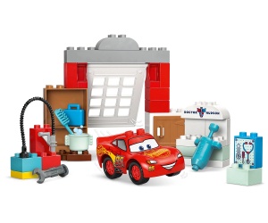 LEGO® DUPLO® Disney™ 10456 - Посещението на Маккуин в гаража на Док