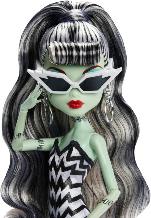 Колекционерска кукла Monster High Skullector Frankie Stein x Barbie