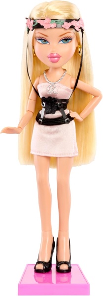 Bratz x Mean Girls Кукла Реджина - колекционерска модна кукла с 2 тоалета