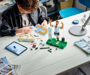 LEGO® Editions 43015 - Лионел Меси - футболна легенда