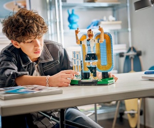 LEGO® Editions 43015 - Лионел Меси - футболна легенда