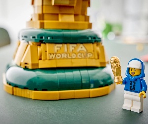 LEGO® Editions 43020 - Официален трофей на Световното първенство на ФИФА