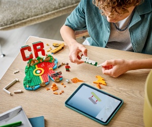 LEGO® Editions 43012 - Кристиано Роналдо - футболни акценти