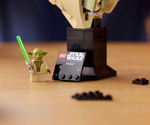 LEGO® Star Wars™ 75438 - Бюст на Йода