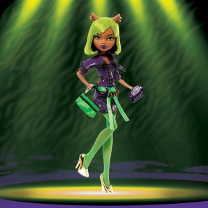 Репродукция на кукла  Monster High Dawn of the Dance Clawdeen Wolf